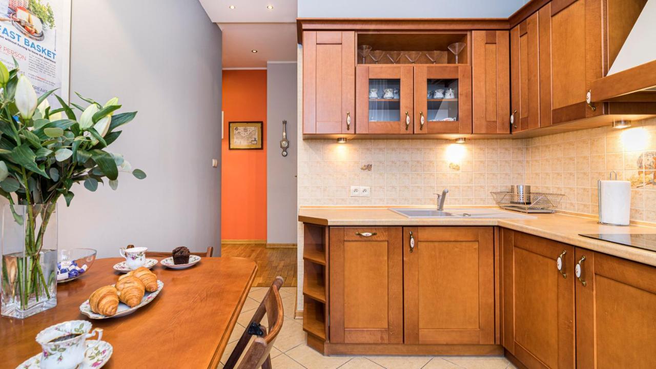 Maya'S Flats & Resorts - Old Town Dluga 72 Maisonette غدانسك المظهر الخارجي الصورة